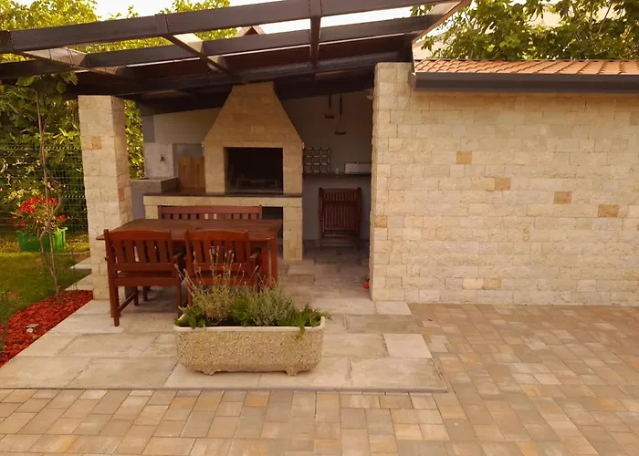 아파트 Ester Victoria